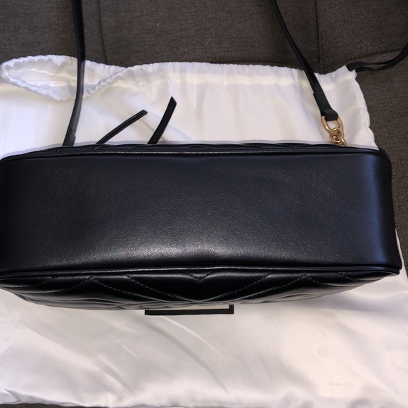 Gucci GG Marmont Small Matelassé Shoulder Bag and GG Marmont Card Case Wallet - Picture 3 of 16